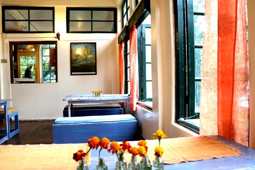 The Anchorage Hotel Shillong Buitenkant foto